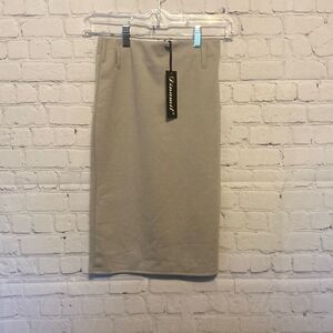 Dinamit Gray Women’s Skirt Size Small